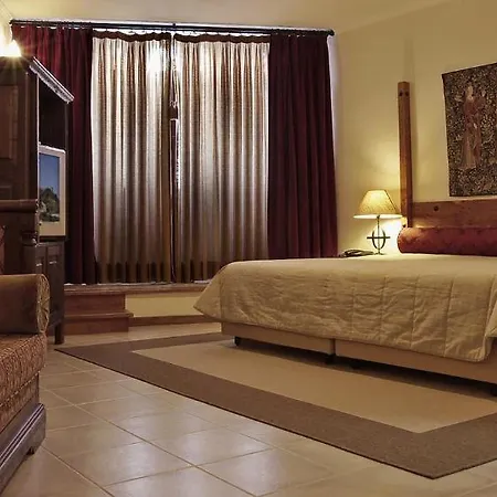 Real D Ξενοδοχείο Όμπιδος