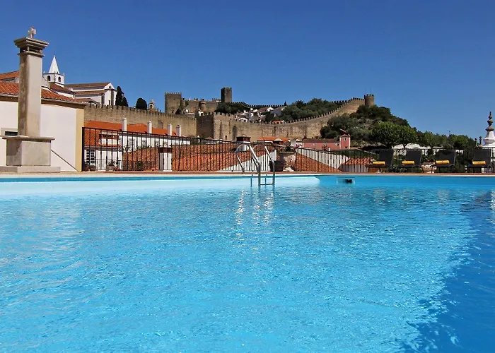 فندق Real D Óbidos